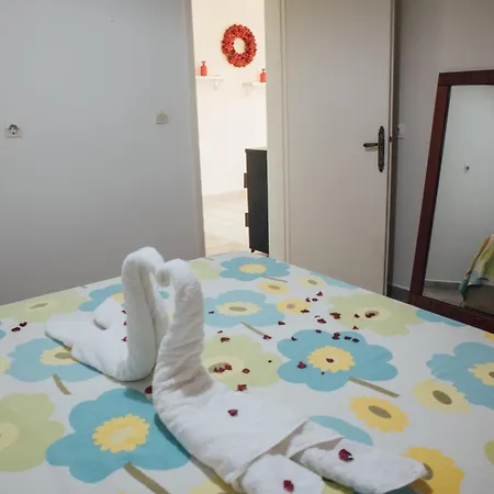 Appartement Tsirigotis Garden *