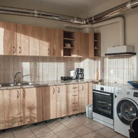 Tsirigotis Garden Appartement Akharavi