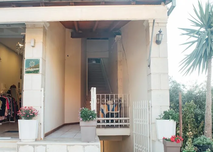 דירה Tsirigotis Garden אצ'ארבי